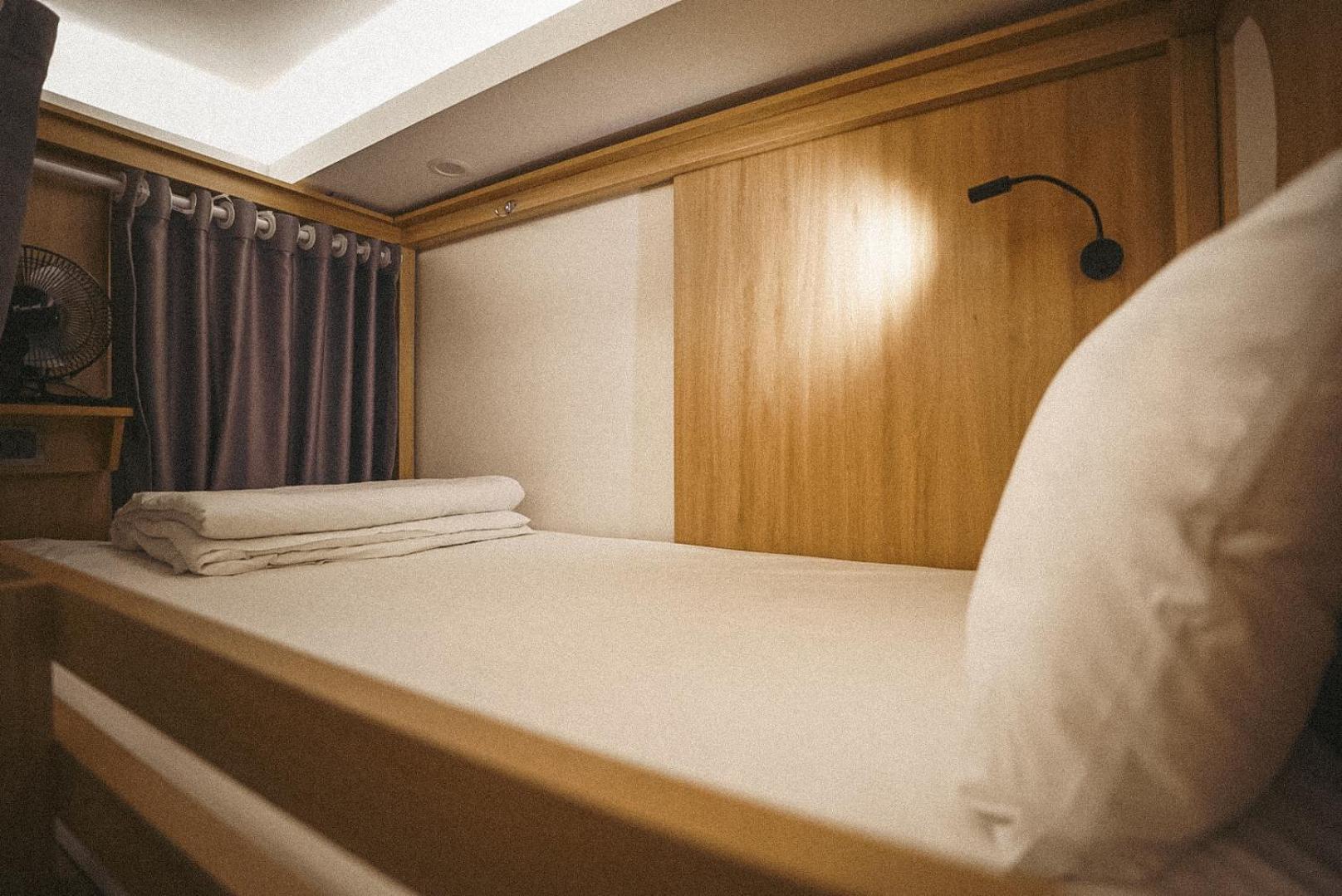 The One Hostel Ханой Екстер'єр фото